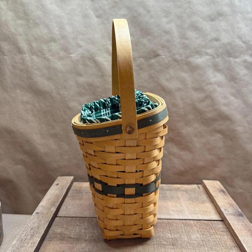Longaberger 1998 Glad Tidings Christmas Basket Green Liner Protector USA Handle